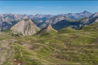 05600 - Ceillac.  Point de vue depuis le sentier conduisant au col Girardin. : 05,Girardin,Sainte,Anne,paysage