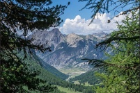 05600 - Ceillac.  Point de vue depuis le sentier conduisant au lac Sainte-Anne. : 05,Girardin,Sainte,Anne,paysage
