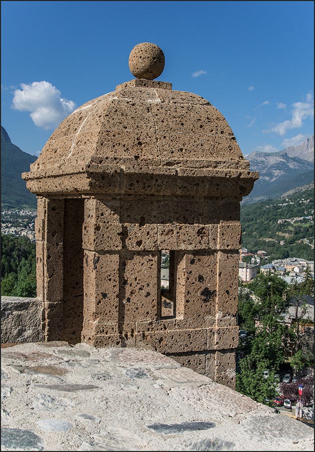 05100 - Briançon. 