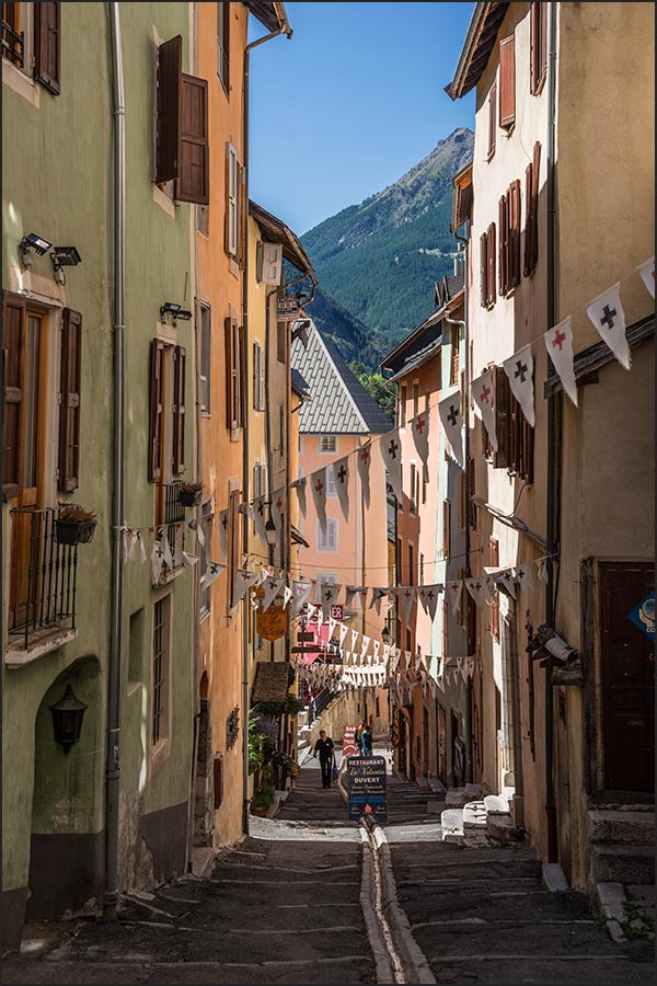 05100 - Briançon. 
