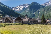 Ceillac. : 05,Ceillac,village,porte