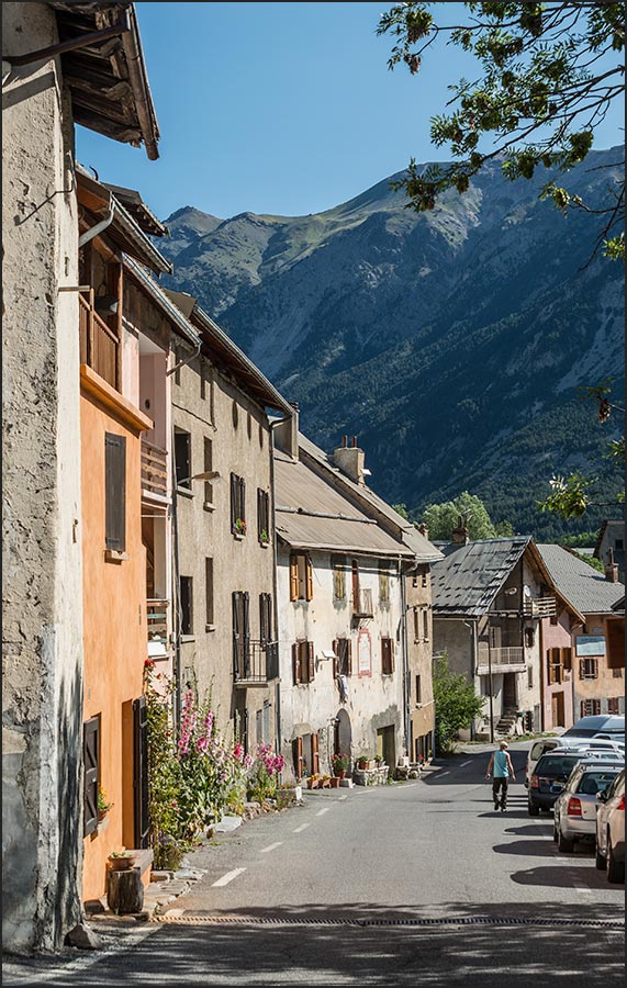 05100 - La Vachette.