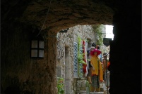06360-Eze.