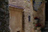 06360-Eze.