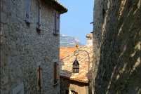 06360-Eze.
