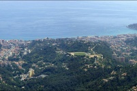 06500-Menton.  La ville vue du village de Sainte-Agnès. : 06,Menton