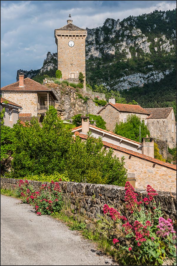 12720-Peyreleau.