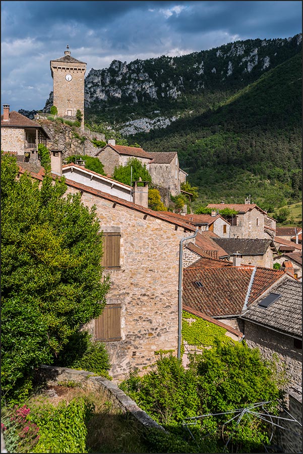 12720-Peyreleau.