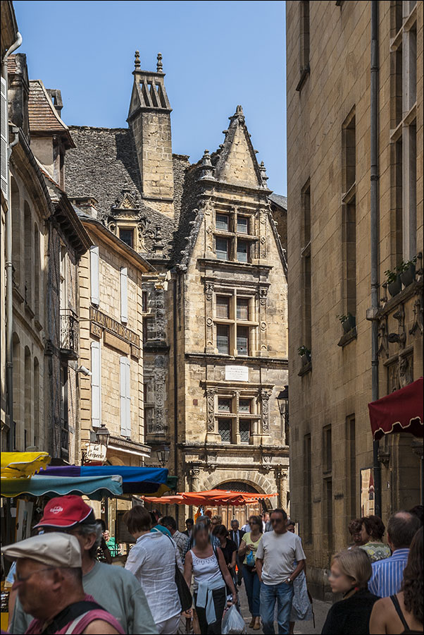 24200-Sarlat-la-Canéda.