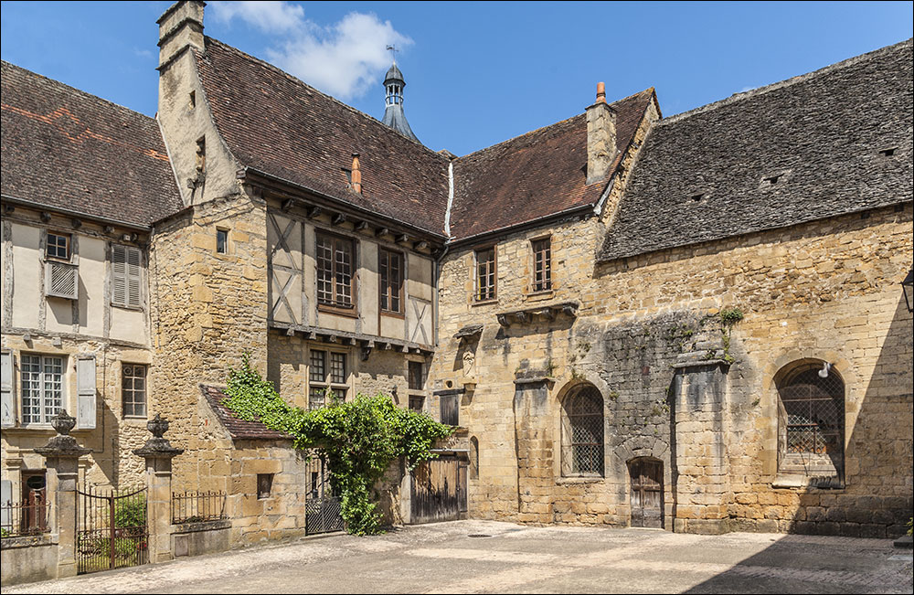 24200-Sarlat-la-Canéda.