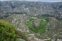 Cirque de Navacelles.  Le cirque vu de la Baume Auriol. : Cirque,Navacelles,Vis
