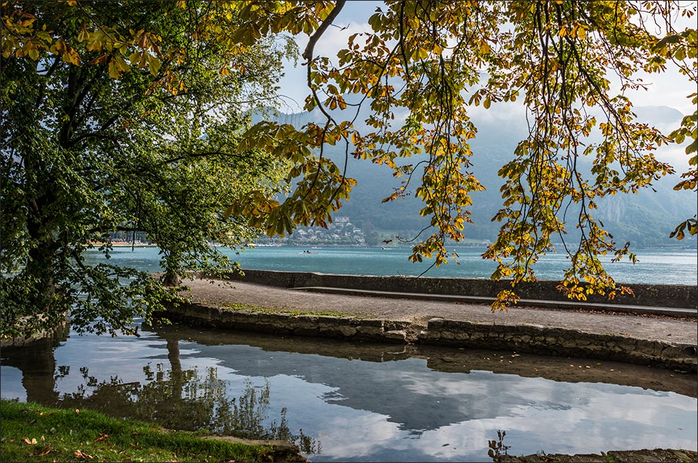 74000-Annecy. 