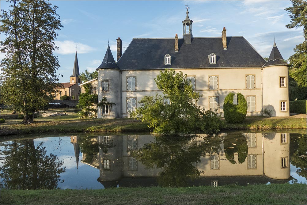 Girecourt-sur-Durbion.