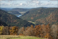 88400-Xonrupt-Longemer.  88-La vallée des lacs vue de la route des crêtes.