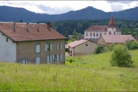 88100 - Le village de Taintrux.
