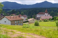 88100 - Le village de Taintrux.