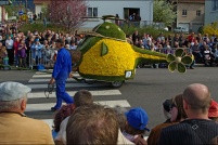 Fête des jonquilles 2011.  L'Hélico (Baptiste Boulay) - 1er prix des Petits Chars. : 88,Gérardmer,fête,jonquilles